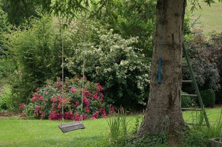 Gite-le-Cot-photo-jardin