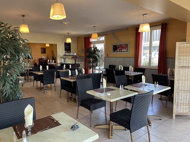 restaurant-le-caldero-Montpon-salle(1)