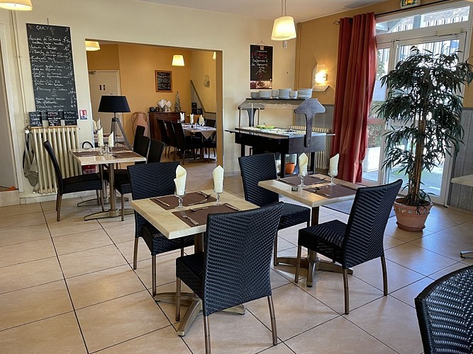 restaurant-le-caldero-Montpon-salle(3)