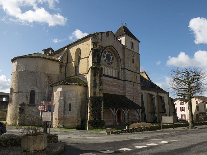 Eglise Abbatiale Saint Jean de Sorde 2 © Elow