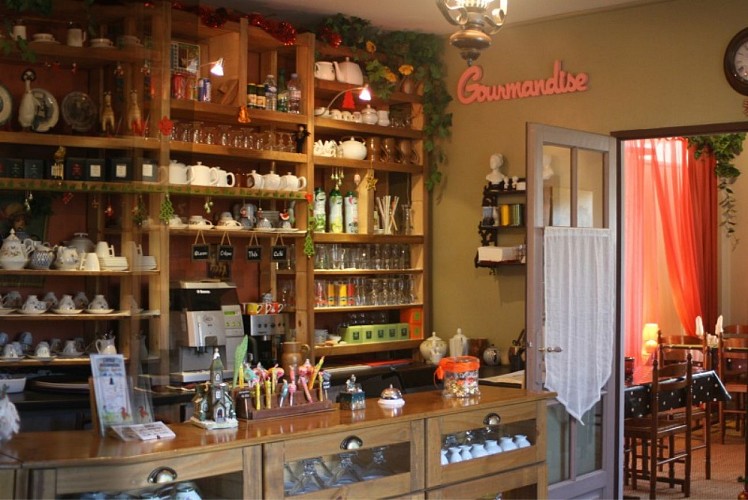 L'école Buissonnière, Café des Arts