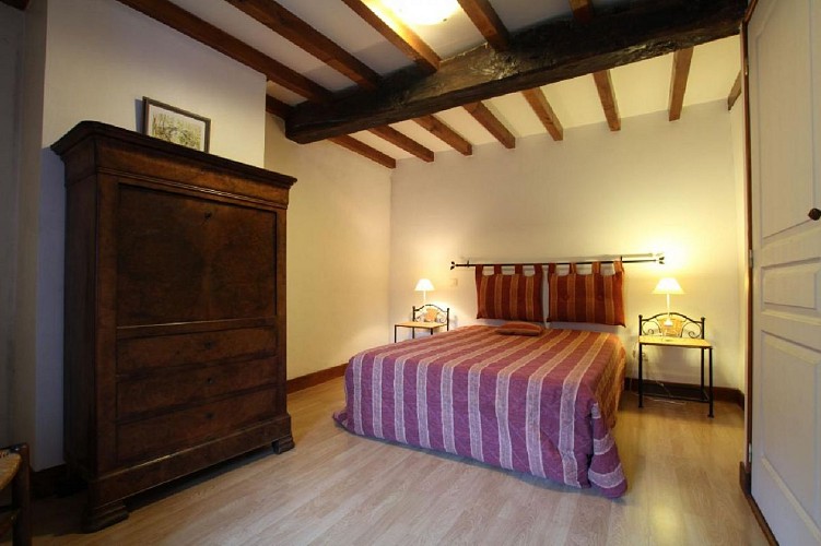 Maison Iribarne chambre lit double - Mendive