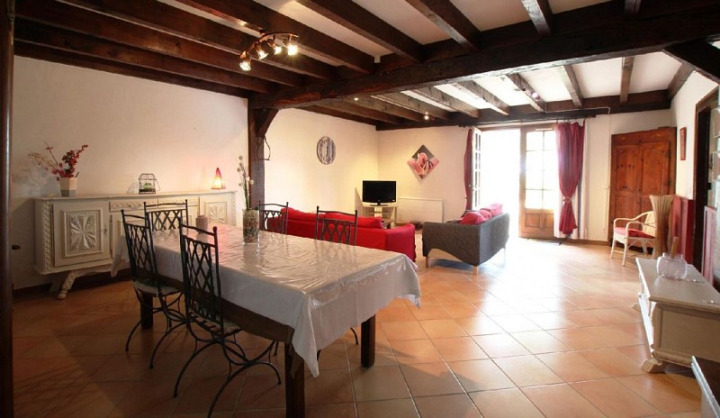 Appartement-Lamarque-sejour---Arrautte-Charritte