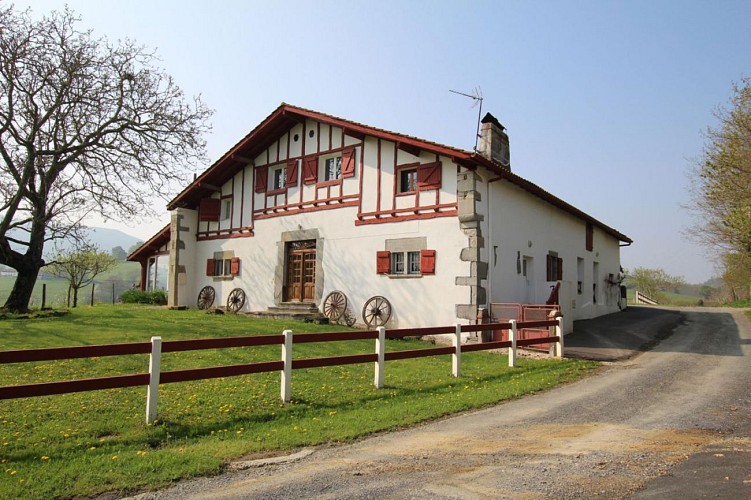 appartement-mounho-maison-iholdy