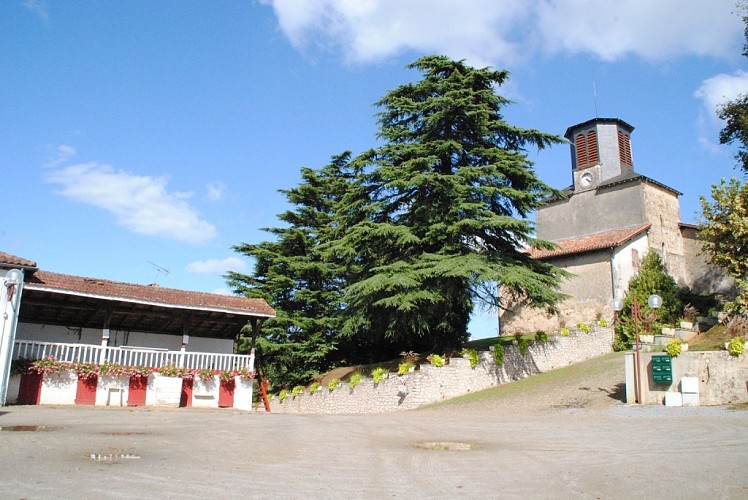 Vue sur les arènes de Baigts