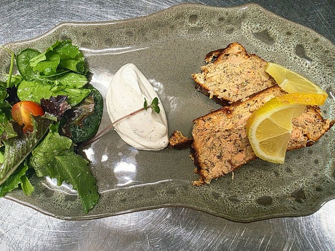 Restaurant-l'Artenset-plat(a)-vallee-isle-perigord