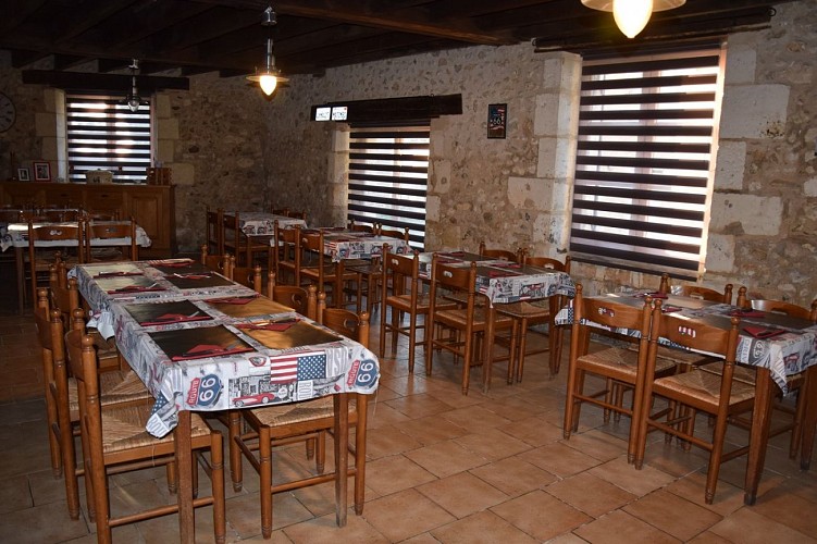 auberge-vern-salle-restaurant