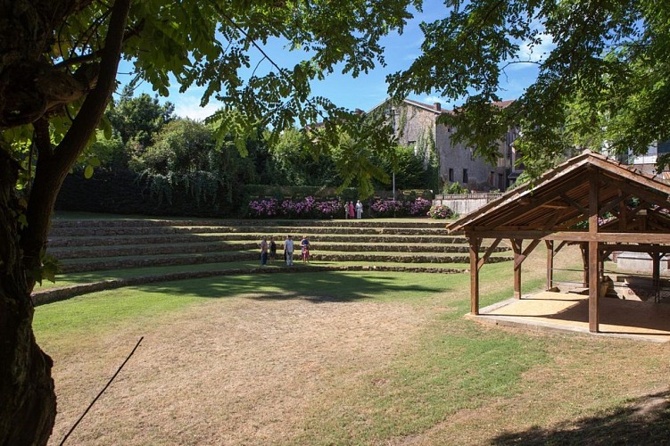 Villeneuve de Marsan - Théâtre de Verdure (2)