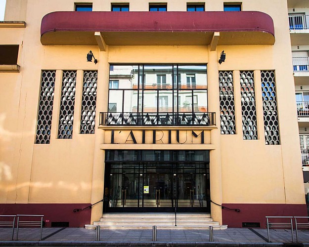 Visite-guidée-Dax-atrium-décor-et-enver-du-décor