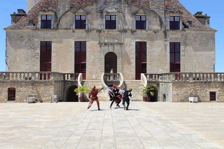 Spectacles mousquetaires château 2024 (13)