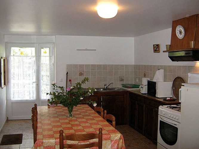 Location Sorhondo - RDC - Cuisine - Banca