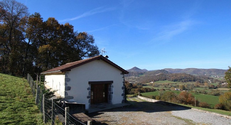 Maison Cacouteguy cour - Lacarre