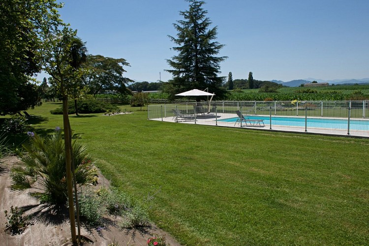 Gîte Domaine Pédelaborde - Piscine (Odile Civit)