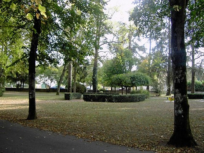 Parc de la Mairie Lavadac