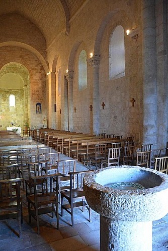 eglise-aubiac-interieur-destination-agen-tourisme