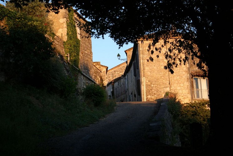 rue-couvent-beauville-capcuine-sirtaqui