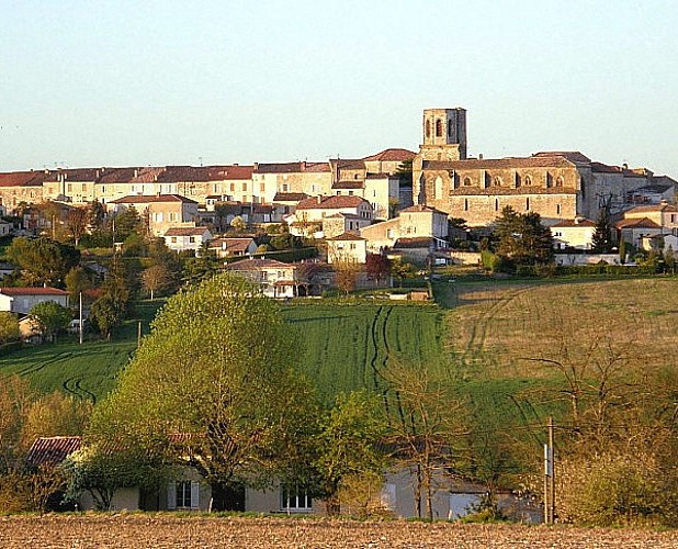 bourg-laplume-destination-agen-tourisme