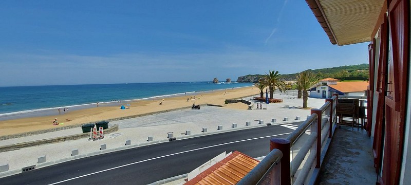 Pays Basque Hendaye Plage T4 appartement 6 personnes locations de vacances bord de mer Patricia Résidence Océan balcon chambre Hendaye Tourisme