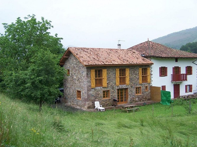 Maison Lucu Etxola - St Etienne de Baigorry