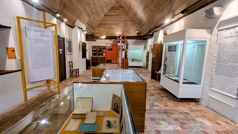 Musee-jeanne-dalbret-orthez-etage