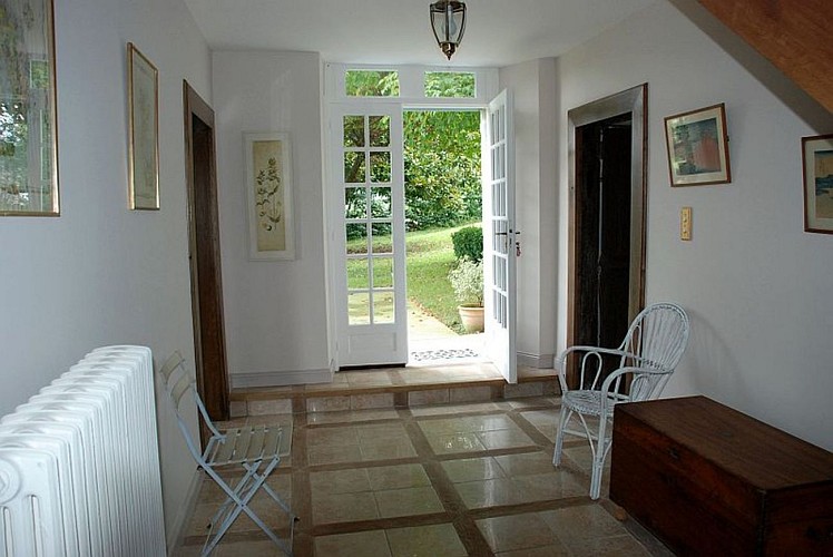 Location Chapelle - Maréchal - 02 - Entrée - Ainhice-Mongelos