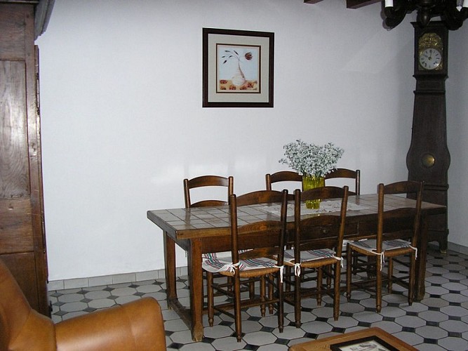 HLOAQU064FS001DU - Bigné salle à manger