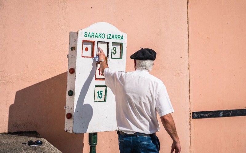 TEDDY BEAR Sarako izarra 1440 x 900