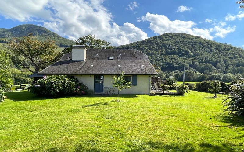 Gite Arthez d'Asson route des cols Pyrénées