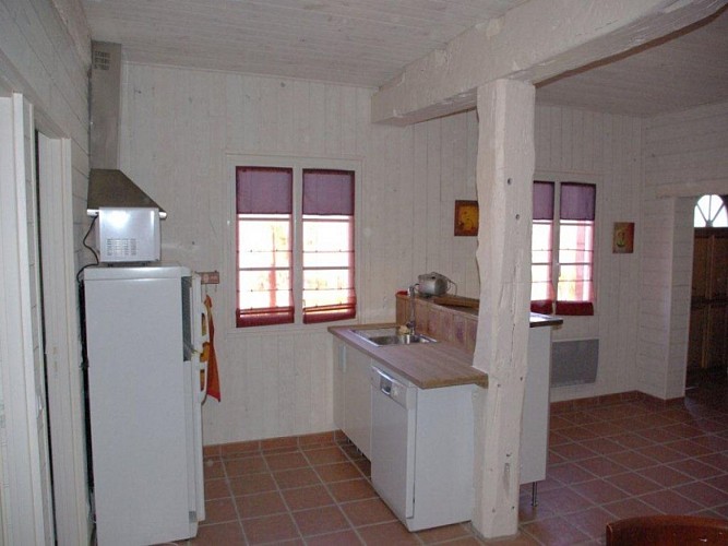 Madame Marie-Josée GARATE