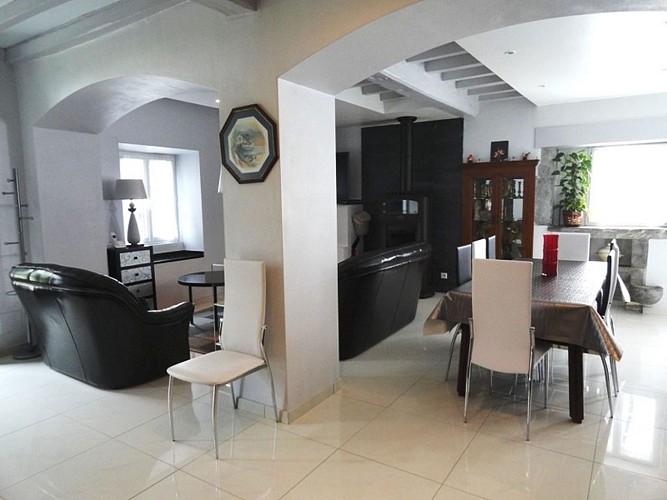 Location Loubet - Maison 10 pers - 02 - Séjour - Mendive