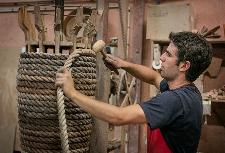 Poteries Goicoechea - travail artisanal atelier - Ossès