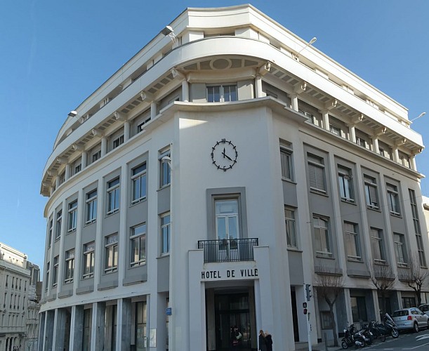 Mairie Biarritz façade 1