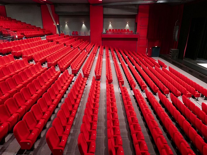 Gare du Midi-Biarritz-Salle
