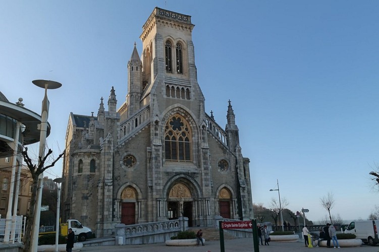 Eglise-Sainte-Eugenie-Biarritz-Façade