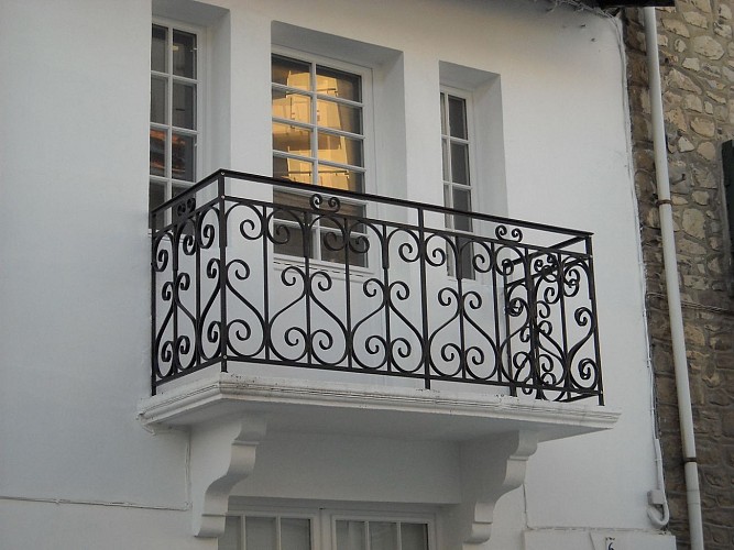 fer-forge-balcons-volutes