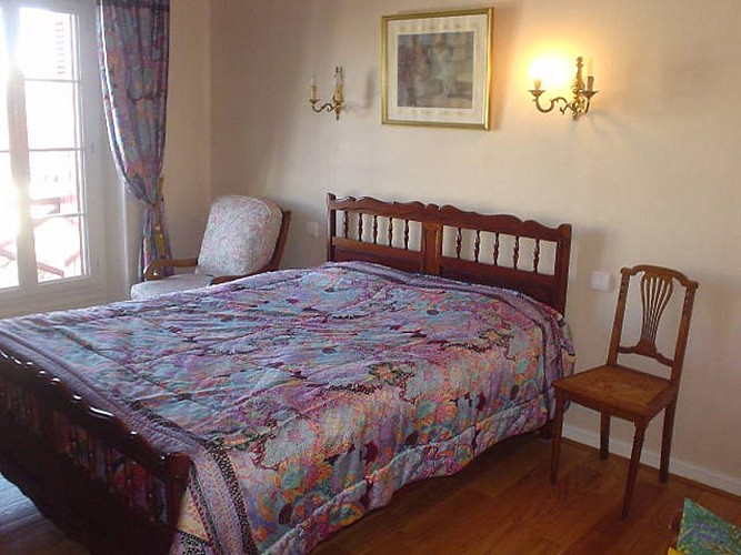 Location_acotztarra_ref641_saintjeandeluz