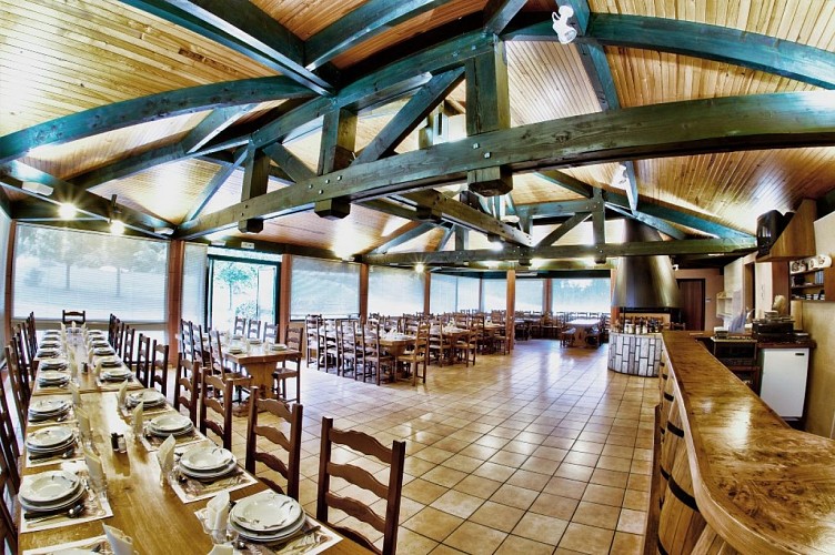 Salle restau Beleslou