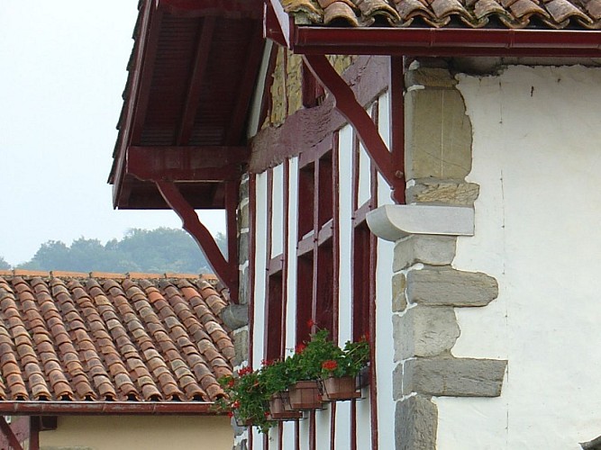 Visite du village de Garris