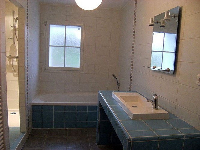 Location Orhategaray - Salle de bain - Bidarray