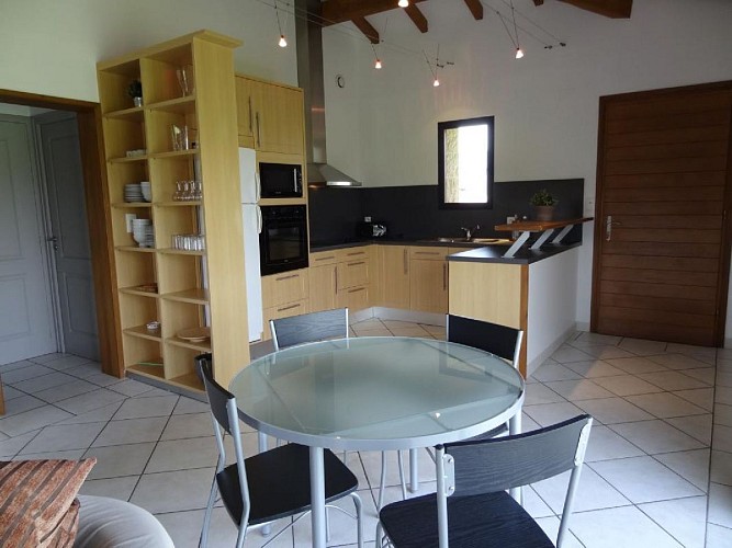 Maison Garicoitz espace repas - St Jean Pied de Port