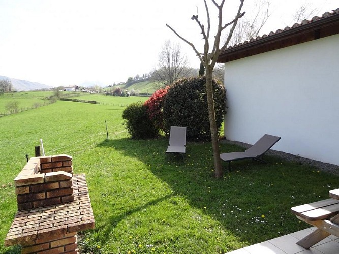 Maison Garicoitz jardin - St Jean Pied de Port