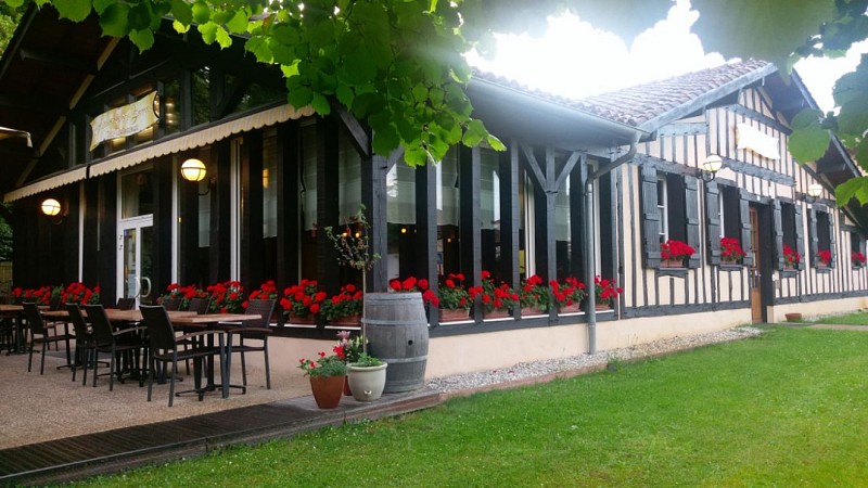 STJU-AubergeduBorn-7