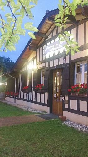 STJU-AubergeduBorn-8