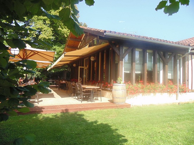 STJU-AubergeduBorn-4