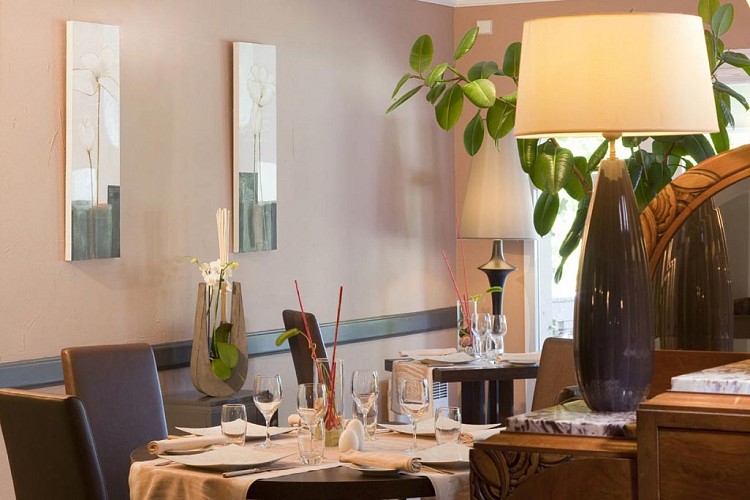 Le Renaissance resto 6_6