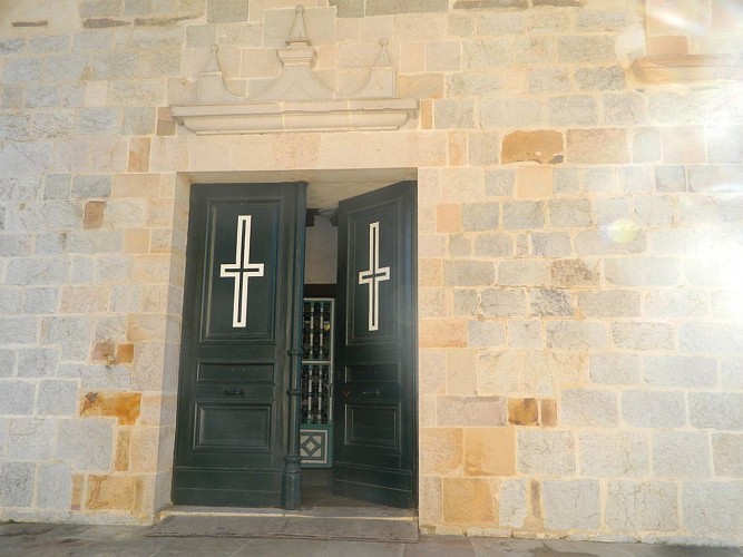 EgliseStPierre-Entrée