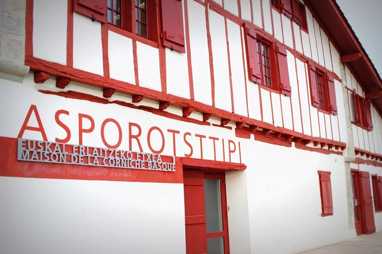 Asporotsttipi-facade--1600x1200-