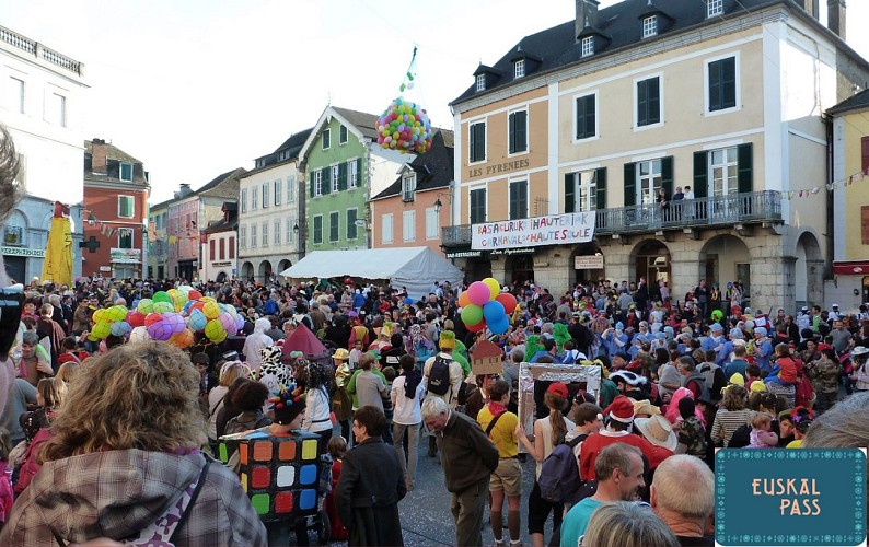 tardets place du village carnaval