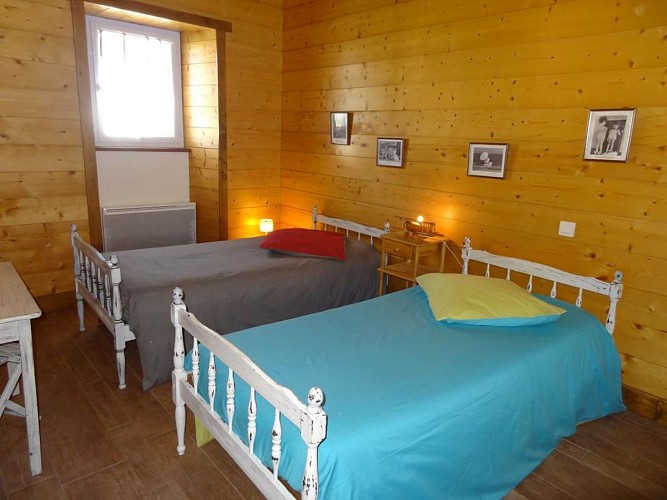 Maison Trounday chambre deux lits - Osses