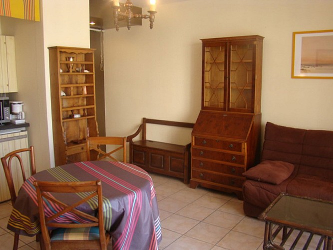 Location_acotztarra_ref404_saintjeandeluz